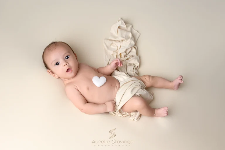 Shooting photo bebe six mois grenoble - Aurélie Stavinga photographe Grenoble Voiron