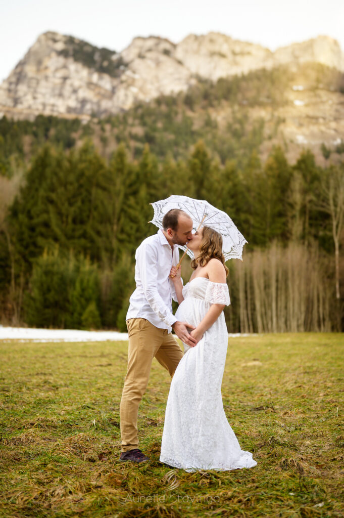 photographe-couple-isère-engagement-montagne-chartreuse-alpes